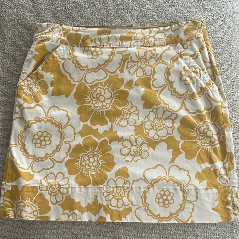 Anthropologie “Boden” Gold and White Pencil Skirt Mini Resort Wear
